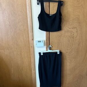 Chic Black Women's Skirt Set